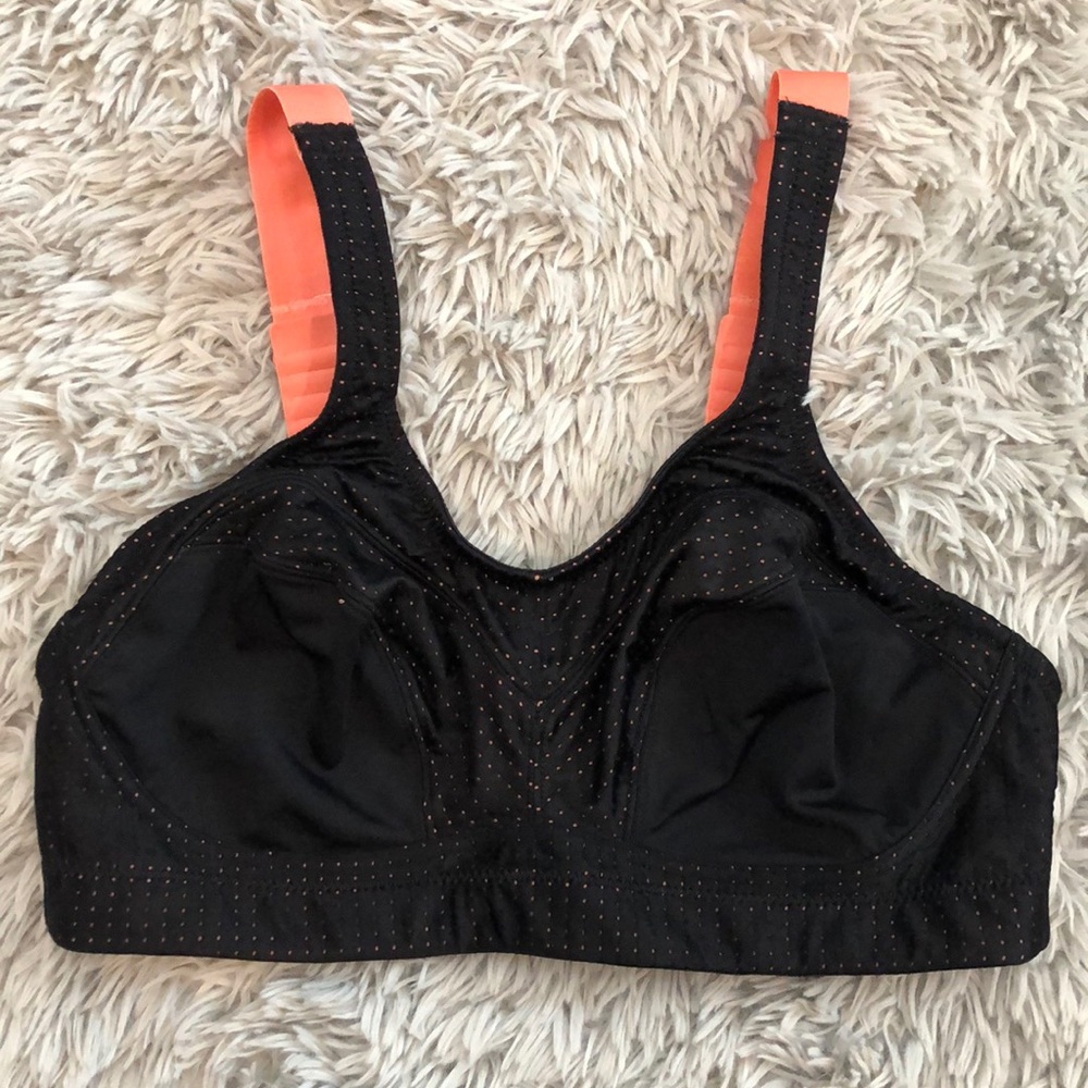 Black & Coral Supportive Wireless Sports Bra